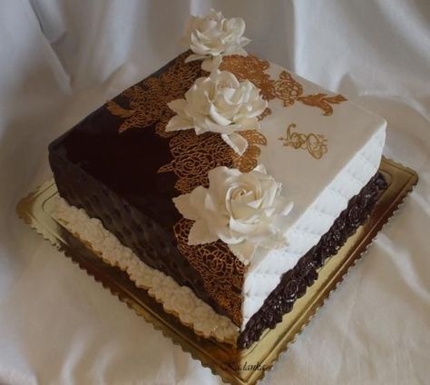 Square Cake Designs, Square Cake Design, Outfit Ideas Wedding, Cake Designs For Girl, Sheet Cake Designs, Chocolate Cake Designs, Pastel Cakes, Mexican Dessert Recipes, Beautiful Cake Designs