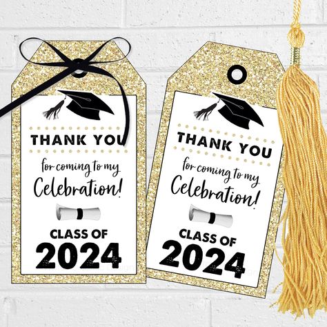 Black And Gold Graduation Party, Graduation Tags, Graduation Leis Diy Ribbons, Black And Gold Graduation, Graduation Leis Diy, High School Graduation Party Decorations, Graduation Book, Graduation Party Games, Gold Graduation Party