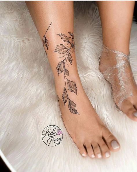 Medusa Tattoo Arm, Aesthetic Leg Tattoos, Tattoo Ideas Sister, Hand Tattoo Women, Leg Tattoo Sleeve, Dragon Tattoo Forearm, Wrap Around Ankle Tattoos, Ankle Foot Tattoo, Wrist Tattoos Girls