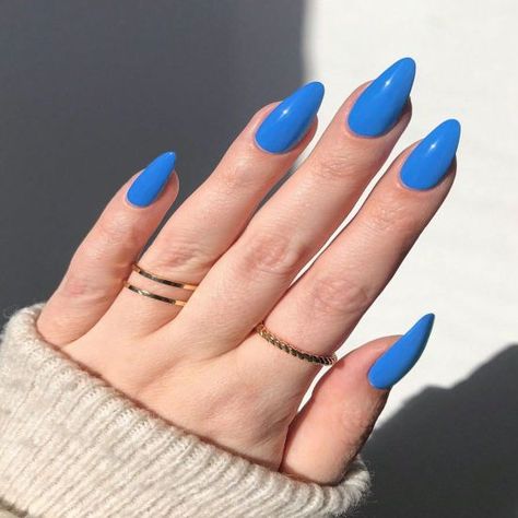 Almond Nails Red, Almond Nails Designs Summer, Cute Almond Nails, Almond Nails Pink, Nagellack Trends, Summery Nails, Almond Nails Designs, Blue Nail Designs, Almond Acrylic Nails