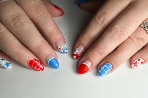 Red White & Blue mix up!! Inspired by @nailsby.hails #julynails #fourthofjuly #nails #gelnails #geloverlay #structuredgelmani #madamglamgelpolish #freehandnailart #nephinailtech #ogdennailtech #july4th #redwhiteandblue #flowernails #starnails Ole Miss Nails, Madam Glam, Gel Overlay, July Nails, Star Nails, Ole Miss, Flower Nails, Nail Tech, Red White Blue