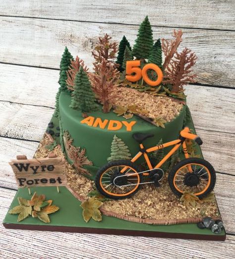 Mountain Bike Cake                                                                                                                                                                                 Más Mountain Bike Cake, Tort Special, Cycling Cake, Bicycle Cake, Bike Cake, Mountain Cake, Bike Cakes, 50th Cake, Sport Cakes