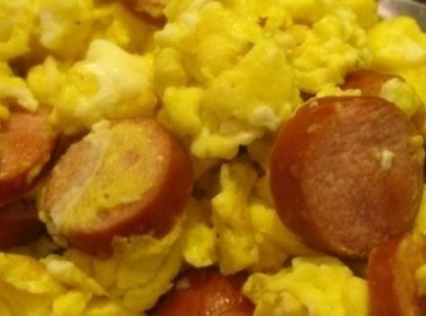 Scrambled Eggs and Hotdogs from justapinch.com Dog Breakfast, Scrambled Eggs Recipe, Mild Salsa, Hot Dog Recipes, Egg Muffins, Fast Easy Meals, Egg Breakfast, Dog Recipes, Pot Meals