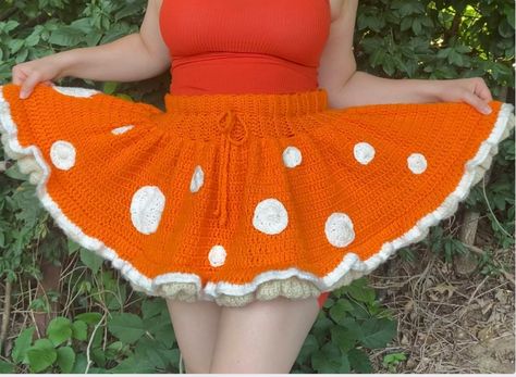 Fluffy Mushroom Skirt Pattern - Etsy Fluffy Mushroom Skirt, Free Skirt Crochet Pattern, Crochet Mushroom Clothes, Crochet Mushroom Skirt, Mushroom Hat Crochet Pattern Free, Crochet Skirts Pattern Free, Crochet Ren Faire Ideas, Crochet Mushroom Hat Free Pattern, Crochet Mushroom Top