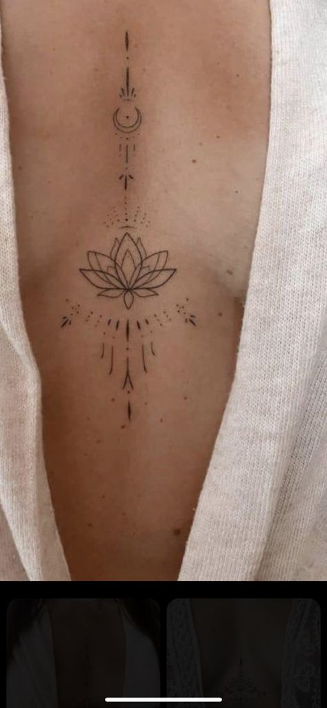 Sternum Tattoo Lotus, Seamless Tattoo, Underboob Tattoo Designs, Minimalist Tattoo Ideas, Underboob Tattoo, Tattoo Ideas For Women, Dope Tattoos For Women, Stylist Tattoos, Sternum Tattoo