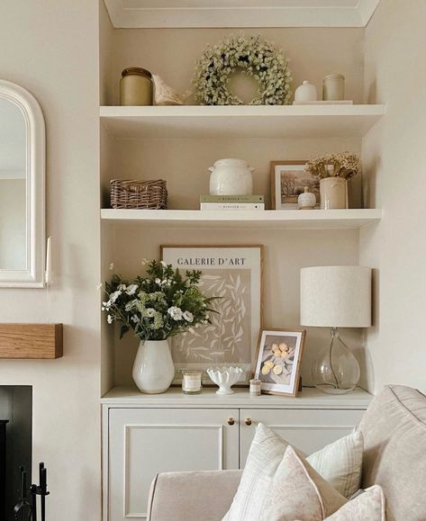 Alcove Ideas Living Room, Country Cottage Living Room, Country Cottage Living, Lounge Room Styling, Living Room Transformation, Sitting Room Design, Built In Shelves Living Room, Cottage Living Room, Shelf Decor Living Room