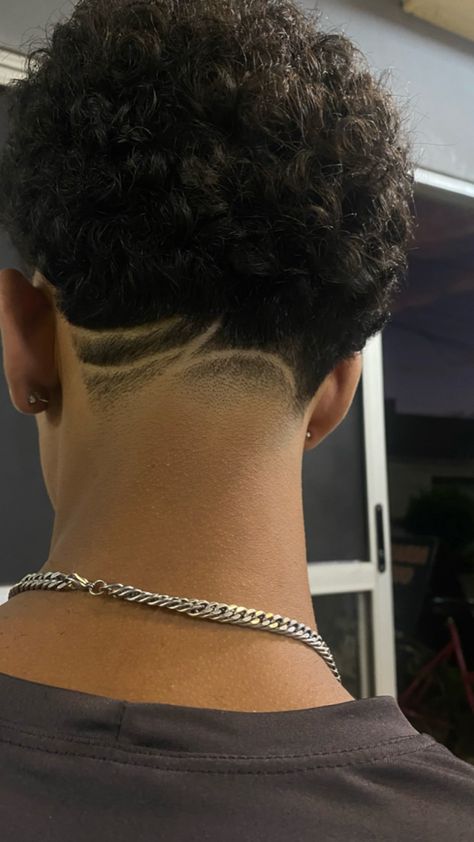 Undercut Natural Hair, Fade Haircut Designs, Taper Design, Faded Hair, Taper Fade, Haircut Designs, Corte De Cabelo Masculino, Fade Haircut, Afro Hairstyles