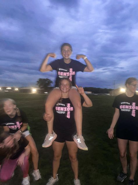 Powder Puff T Shirt Ideas, Senior Powder Puff Shirts, Powderpuff Shirts Design Football, Powder Puff Shirt, Powder Puff Games, Powder Puff Shirts Design, Powderpuff Football Pictures, Powder Puff Shirts, Powderpuff Shirts Design