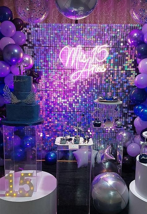 Sweet 15 Party Ideas Quinceanera, Sweet 15 Party Ideas, Rose Gold Wedding Cakes, Disco Birthday Party, Barbie Theme Party, Sweet 16 Themes, Debut Ideas, Sleepover Birthday Parties, Glow Birthday