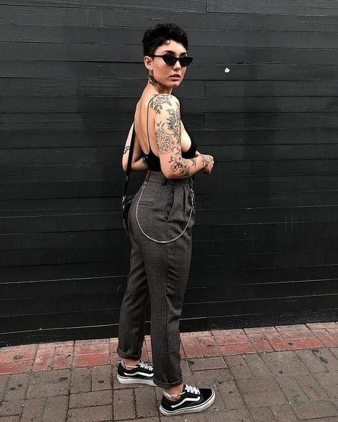 Looks Vans, First Date Outfit, Date Outfit, Classy Fashion, Looks Black, Summer Instagram, Model Beauty, First Tattoo, First Date