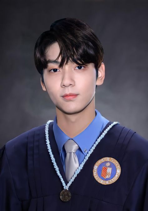 Txt Graduation Photos Edit, Kpop Graduation Photo Edit, Kpop Graduation Photo, Kpop Graduation, Kpop Yearbook, Txt Freebies, Yearbook Templates, Yearbook Template, Pic Edits