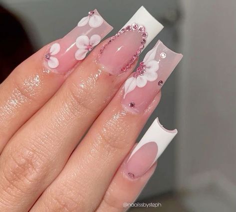 Cute Baby Pink Nails, Nail Art Long Nails, Pink Nails Aesthetic, Quince Nails, Quinceanera Nails, Mickey Nails, Baby Pink Nails, Girly Acrylic, Gel Acrylic Nails