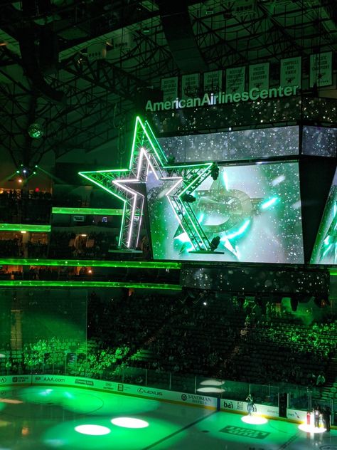 Dallas Stars Aesthetic, Dallas Stars Wallpapers, Dump Account Profile Pictures, Stars Collage, Nhl Aesthetic, Hockey Aesthetic, Hockey Rules, Dallas Stars Hockey, Cowboy Pictures