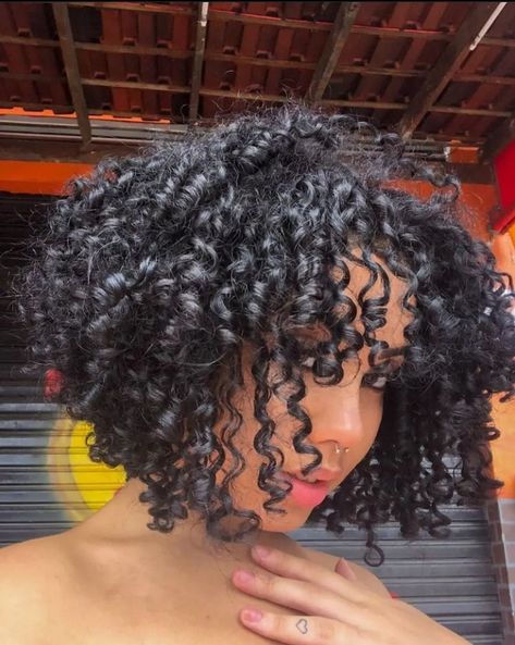 Curly Haircuts Short Layers, Natural Hair Cuts For Black Women, 3b Short Hair, Curly Bob With Layers, Curly Haircut Styles, Short 3b Curly Haircuts, Bob Cut Curly Hair, Short 3b Curly Hair, Short Layered Curly Haircuts