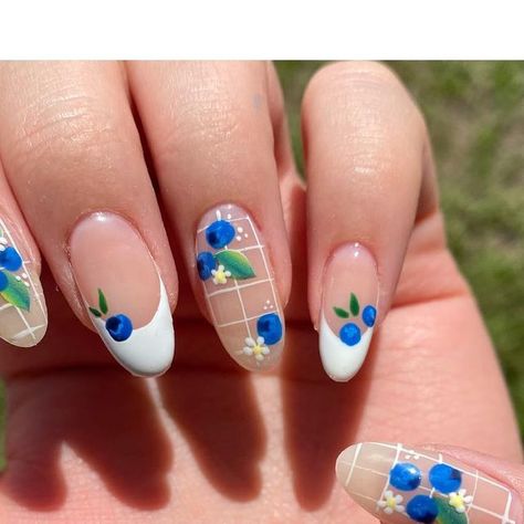 Bridgerton Nails Design, Blueberry Nails Art, Bluey Inspired Nails, Blueberry Nail Design, Blueberry Nail Art, Berry Nails Design, Fun Nails Spring, Nails For August, Animal Crossing Nails