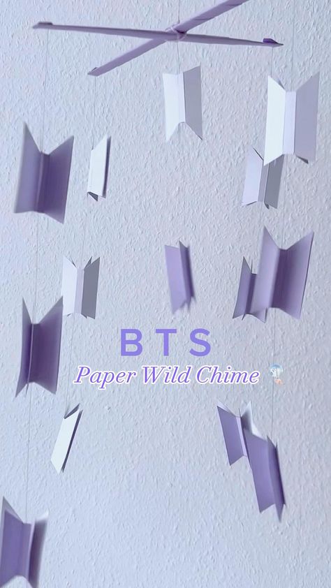 Kpop Birthday Ideas, Bts Decoration Ideas, Bts Diy Gift Ideas, Bts Diy Crafts Room, Kpop Art Easy, Bts Army Room Decor, Bts Room Ideas, Bts Room Decor Ideas Diy, Ideas Para Decorar Cuartos Aesthetic