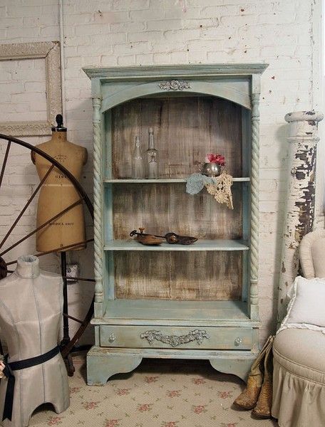 Shabby Chic Bookcase, Diy Shabby Chic Furniture, Shabby Chic Room, Painted Cottage, Shabby Chic Dresser, Shabby Chic Bathroom, Shabby Chic Bedrooms, Chic Bathrooms, Shabby Chic Diy