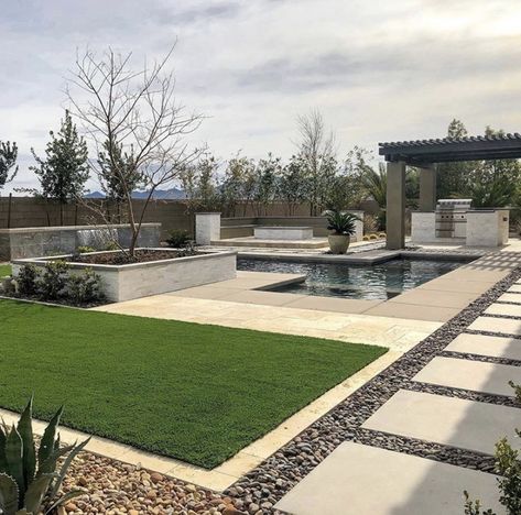 Arizona Backyard Ideas, Backyard Turf, Texas Backyard, Diamond House, Pavers Design, Desert Backyard, Arizona Backyard, Pool House Designs, Yard Landscaping Simple