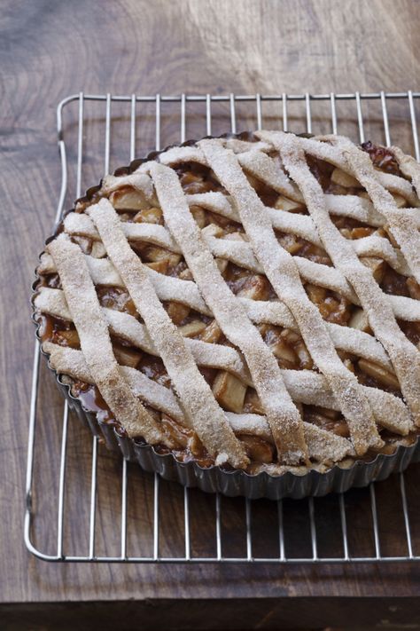 Apple Pie Orange Zest Cake, Lattice Pastry, Pie For Thanksgiving, Holiday With Friends, Tart Pie, Apple Tart Recipe, Baked Sweets, Baking Cookbooks, Sweet Magic