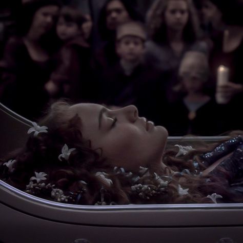 Padme Amidala Icon, Padmé Amidala, Revenge Of The Sith, The Sith, The Catacombs, Padme Amidala, Episode 3, Revenge, Star Wars