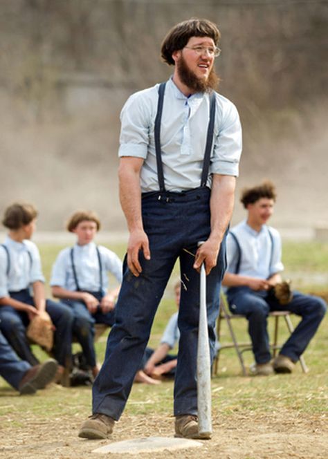 Rare look inside Amish community Amish Village, Amish Clothing, Amish Men, Ozarks Missouri, Amish Culture, Plain People, Amish Community, Amish Country, Sports Day