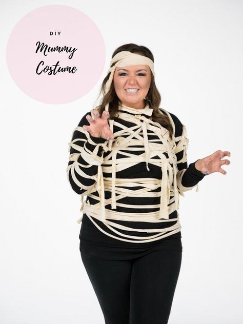 DIY Mummy Costume Costume For 2 People, Easy Costume Makeup, Costume For 2, Mummy Costume Women, Mummy Halloween Makeup, Mad Scientist Halloween Costume, Diy Mummy Costume, Mummy Diy, Halloween Costumes You Can Make