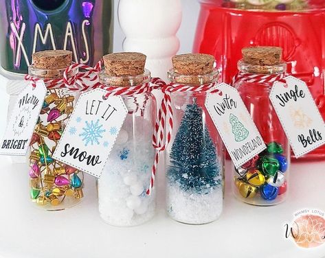 Mini Jar Ideas, Snow Lights, Tiny Bottles, Christmas Fair Ideas, Mini Glass Jars, Christmas Trinkets, Senior Center, Tiny Jars, Kitchen Decorations