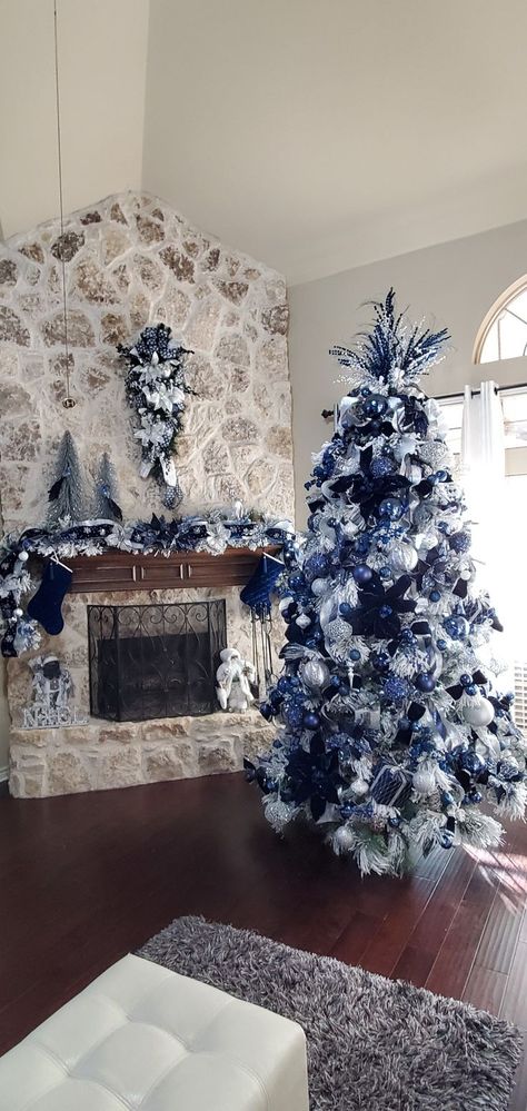 Navy Blue Silver And White Christmas Tree, Dark Blue And Silver Christmas Tree, Navy Blue And Silver Christmas Decor, Royal Blue And Silver Christmas Decor, Royal Blue And Silver Christmas Tree, Midnight Blue Christmas Tree, Christmas Tree Ideas Navy Blue, Navy And White Christmas Tree, Navy Blue And Silver Christmas Tree