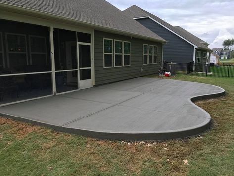 Kidney Shaped Concrete Hardscaping Concrete Patio Shapes, Patio Shapes, Pavers Backyard, Front Porch Design, Remodeling Mobile Homes, Porch Design, Concrete Patio, Backyard Patio Designs, Backyard Landscaping Designs