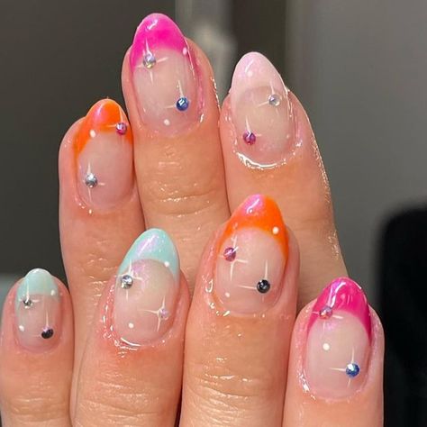 ASHLEY NINH | NAIL TECH on Instagram: "something simple, yet colorful!!💖💖  #utahnailtech #nails #nailsnailsnails #nailsdesign #nailsofinstagram #naildesigns #nailart #simplenails #colorfulnails #pinknails #orangenails #almondnails #ovalnails #roundnails #shortnails #nailinspo #nailinspiration #naturalnails #acrylicnails #gelnails #gelnail #gelpolish #geldesign" Cute Round Nails Designs, Round Nails Designs, Short Round Nails Designs, Round Nail Designs, Short Round Nails, Gel Designs, Round Nails, Oval Nails, Orange Nails