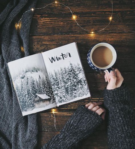 'To keep a warm heart in winter is the real victory.' {Marty Rubin} ~ I was up at 5 this morning for work, so I'm trying to focus on… New York Winter, Bookstagram Inspiration, Fotografi Digital, Tea And Books, Image Nature, Cozy Aesthetic, Flat Lay Photography, Reading A Book, A Cup Of Coffee