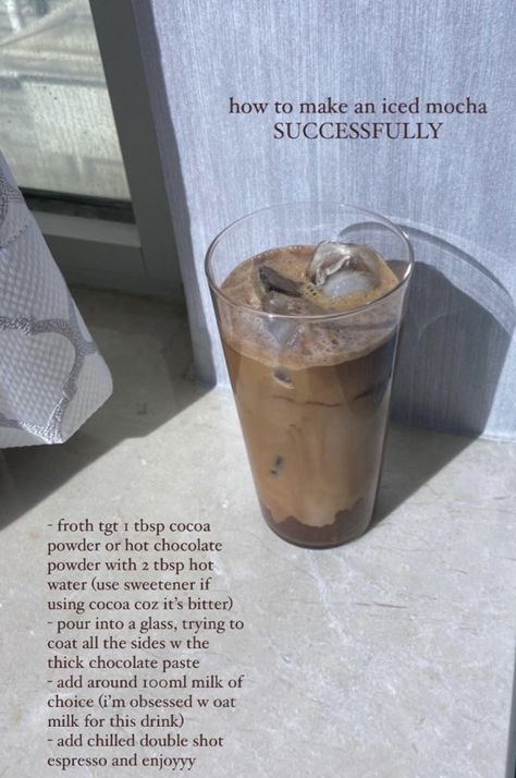 Snack Photography, Coffee Aesthetic Instagram, Halloween Breakfast, Iced Mocha, Homemade Coffee, Coffee Obsession, Chocolate Powder, Homemade Drinks, Coffee Drink Recipes