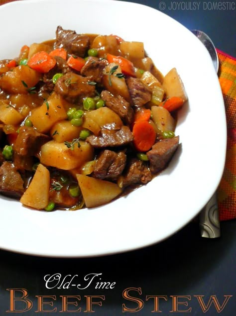 PD's Old-Time Beef Stew.  This is a fabulous recipe for thick, hearty beef stew that is on the table in just a couple of hours.  Tender beef and perfectly cooked veggies ... with a surprise ingredient that I know I'll be using every time I make beef stew from now on!  I think I found a new favorite stew recipe, friends! Dutch Oven Beef Stew, Oven Beef Stew, Easy Beef Stew, Hearty Beef Stew, Stew Meat Recipes, Slow Cooker Beef Stew, Beef Stew Recipe, Cooked Veggies, Beef Dinner