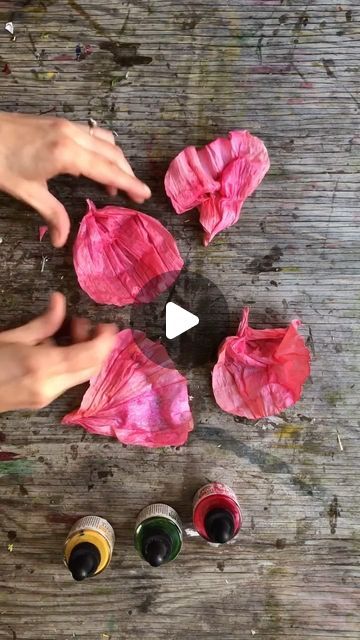 Huge Bouquet, Poppy Petals, Floral Arranging, Pure Romance, Beautiful Paper, Paper Flowers Diy, Alcohol Inks, Diy Flowers, Botany