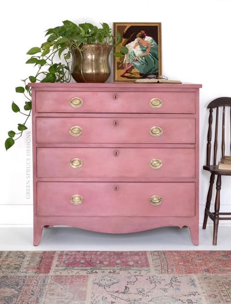 Green Spruce Designs used Chalk Paint® by Annie Sloan furniture paint in Scandinavian Pink, a traditional earthy Swedish-style pink, with Old White highlights and Primer Red, a deep, red ochre, lowlights. The drawers have been sealed with Clear and Dark wax. Love the clean white wall behind, perfect inspiration for a rental home. Mauve Furniture Paint, Pink Chalk Paint Furniture, Pink Chest Of Drawers, Pink Painted Furniture, Pink Chalk Paint, Annie Sloan Furniture, Cleaning White Walls, Pink Furniture, Pink Chalk