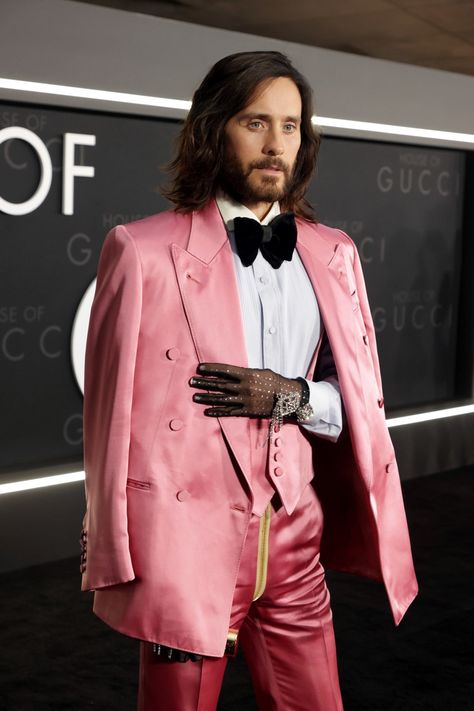 Black Tie Wedding Reception, Jared Leto Hot, House Of Gucci, Shannon Leto, Normal Clothes, Fashion Sketchbook, Quirky Fashion, Live Fashion, Jared Leto