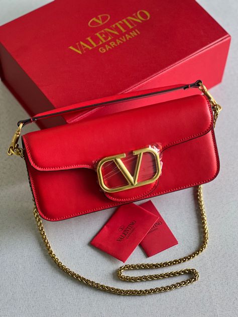 Valentino Purse, Valentino Bag, Valentino Bags, Red Valentino, Valentino Garavani, Luggage Bags, Bags Women, Prada, Handbags