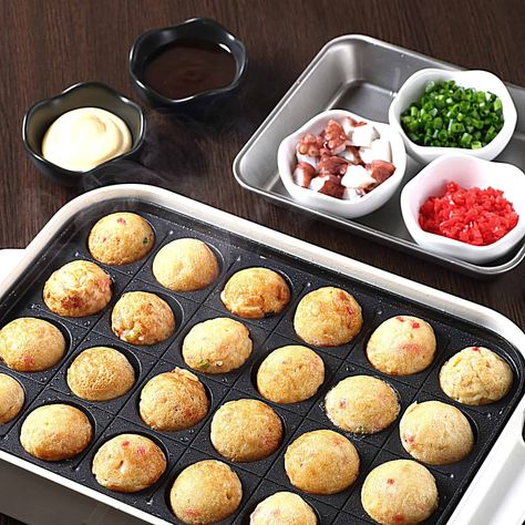 Chicken takoyaki recipe Takoyaki Pan Recipes, Takoyaki Recipe, Aebleskiver Recipe, Dashi Recipe, Takoyaki Pan, Design Prompts, Chicken Balls, Pan Recipe, Recipes Yummy