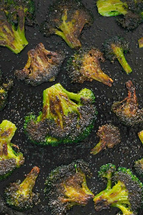 Crispy Oven-Roasted Smashed Broccoli Broccoli Baked In Oven, Smashed Broccoli, Oven Roasted Broccoli, Crispy Broccoli, Homemade Honey Mustard, Italian Olives, Broccoli Recipe, Vegan Sour Cream, Honey Mustard Sauce