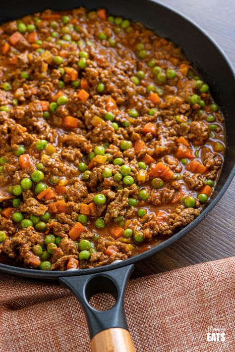 Keema Curry Recipe, Beef Keema, Beef Recipes Easy Dinners, Keema Curry, Keema Recipes, Stews Recipes, Store Cupboard, Indian Curries, Ground Beef Recipes Healthy