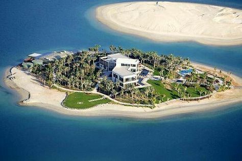 Man Made Island, Dream Mansion, Fantasy Island, Expensive Houses, Island Home, Private Island, Celebrity Houses, Tropical Islands, Island Life