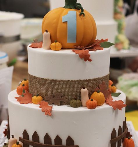 Pumpkin Fall Themed 1st Birthday Cake Autumn Cake Birthday, Birthday Cake Autumn, Pumpkin Theme Cake, Pumpkin Cake Design, Pumpkin 1st Birthday Cake, Pumpkin Themed Cake, Fall Themed Birthday Cake, Autumn Birthday Theme, Pumpkin First Birthday Cake