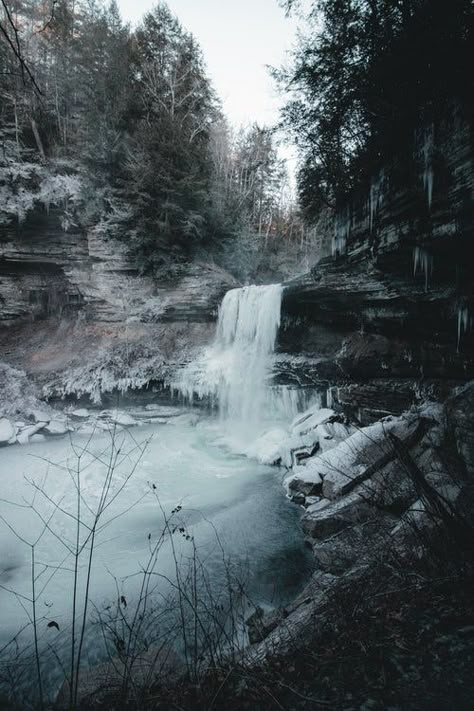 Waterfall Wallpaper, Nature Vibes, Free Nature, Water Aesthetic, Brown Wall, Wall Photo, Snow Village, White Sky, Winter Scenery