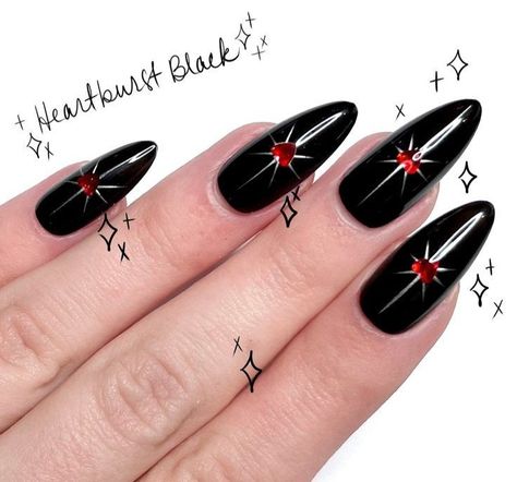 Edgy Nail Art, Unghie Nail Art, Witchy Nails, Alcohol Wipes, Gothic Nails, Goth Nails, Edgy Nails, Grunge Nails, Blush Nails