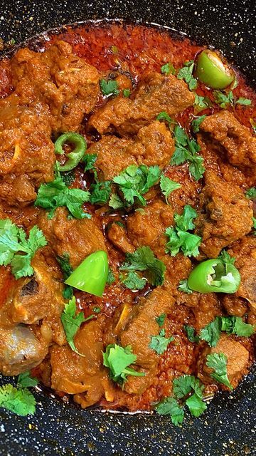 Mutton Fry, Bhuna Gosht, Desi Khana, Rasam Recipe, Whole Spices, Ginger Garlic Paste, Red Chilli Powder, Lamb Curry, Halal Recipes