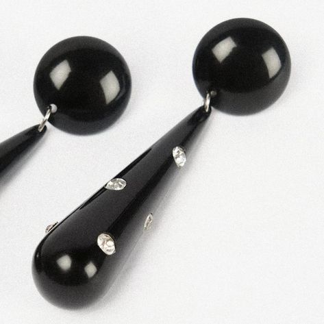 094 — RESIN DROP CLIP-ON EARRINGS THRIFTED IN SWITZERLAND — 2020S DROP SHAPED CLIP-ON EARRINGS BLACK RESIN & STRASS 90 X 25 MM Vintage Statement Jewelry, Black Resin, Earrings Black, Statement Jewelry, Clip On Earrings, Switzerland, On Instagram, Black, Instagram