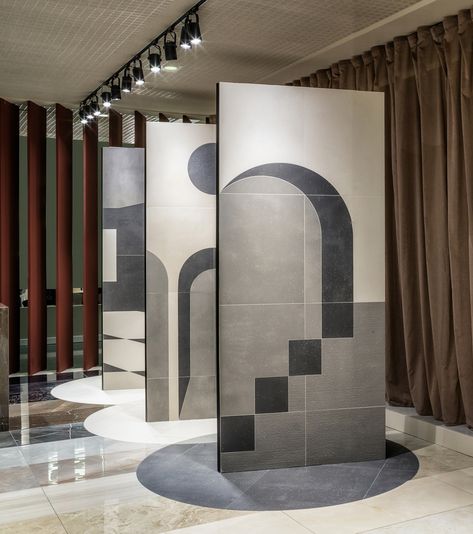 Gallery of Bespoke Romance Showroom / pc-|< Paolo Cesaretti arch - 9 Display Exhibition, Exhibition Stall Design, Showroom Display, Exhibition Stall, Tile Showroom, Stall Designs, Large Format Tile, Showroom Design, Tiles Design