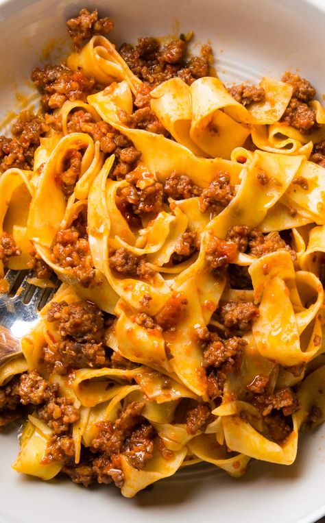 Pasta with Sausage Ragu: At the end of the week, an easy, yet comforting dinner is the way to go. Our Pasta with Sausage Ragu tastes like it simmered all day, but is ready in about an hour. Tuscan Ragu, Sausage Ragu, Pasta With Sausage, Ragu Recipe, Lasagne Recipes, Aglio Olio, America's Test Kitchen Recipes, Sweet Italian Sausage, Perfect Pasta