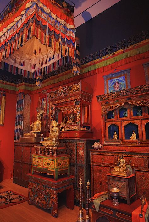 Tibetan Buddhist Shrine Exhibit - National Museum of Asian Art - Washington D.C. Buddhist Shrine, Tibetan Buddhism, Tibetan Buddhist, Buddhist Art, National Museum, Tibet, Asian Art, Buddhism, Washington Dc