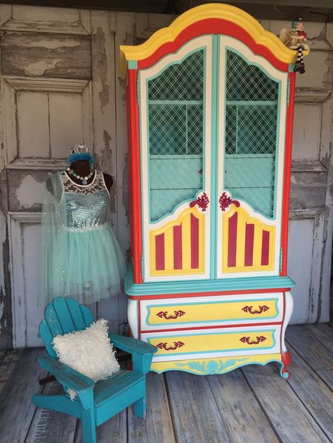 Circus Bedroom, Circus Room, Circus Nursery, Heirloom Traditions Paint, Painted Armoire, Repainting Furniture, Diy Kids Furniture, Circus Decorations, Heirloom Traditions